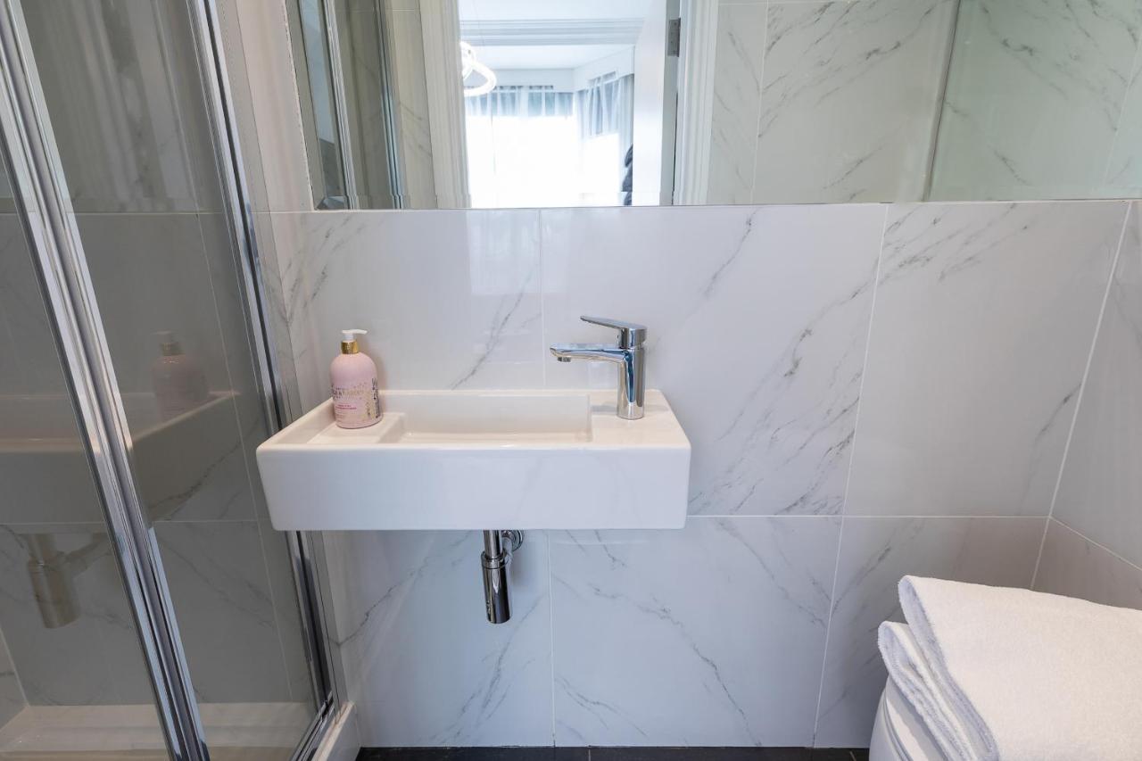 Air Conditioned Apt High St Kensington Λονδίνο Εξωτερικό φωτογραφία