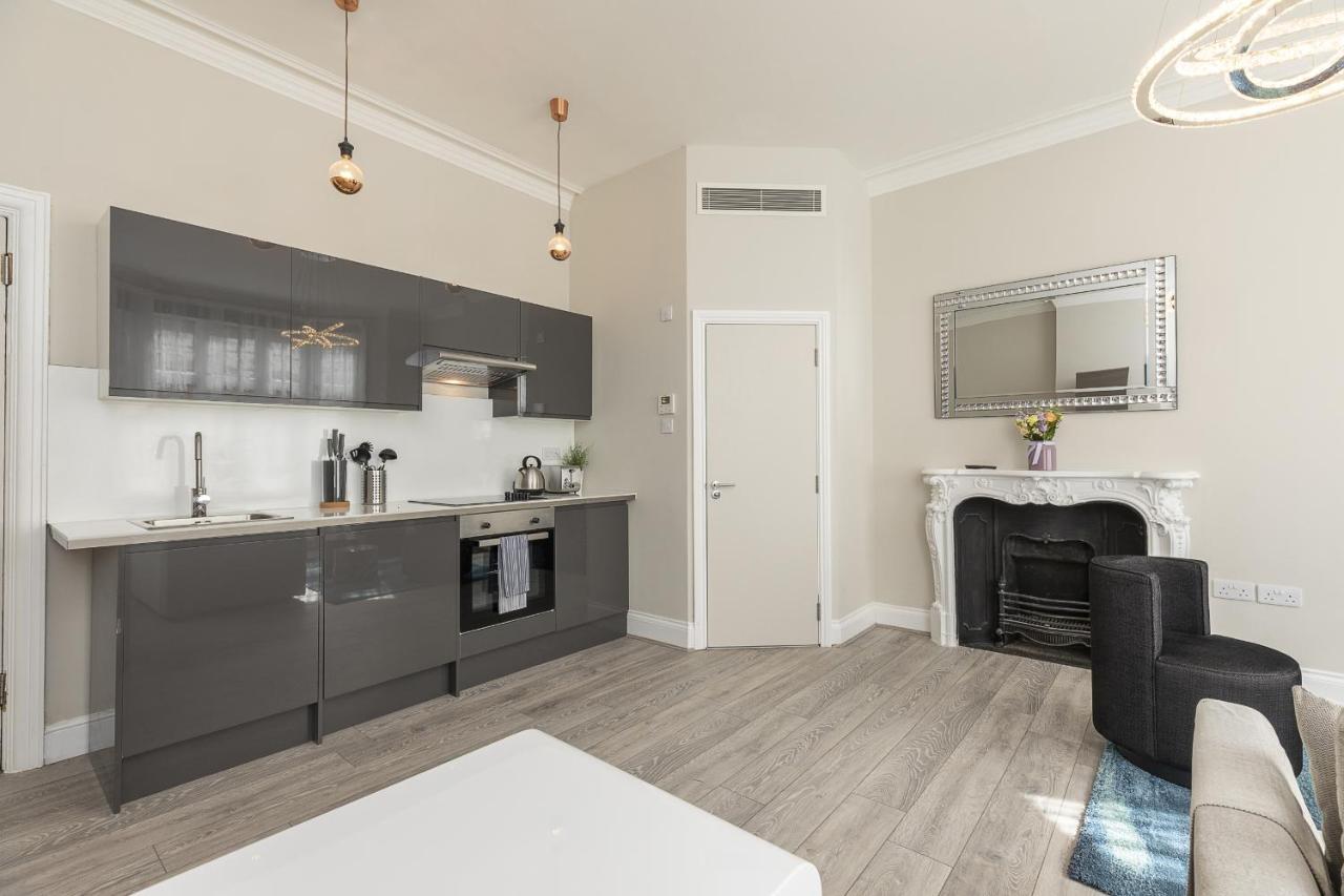 Air Conditioned Apt High St Kensington Λονδίνο Εξωτερικό φωτογραφία