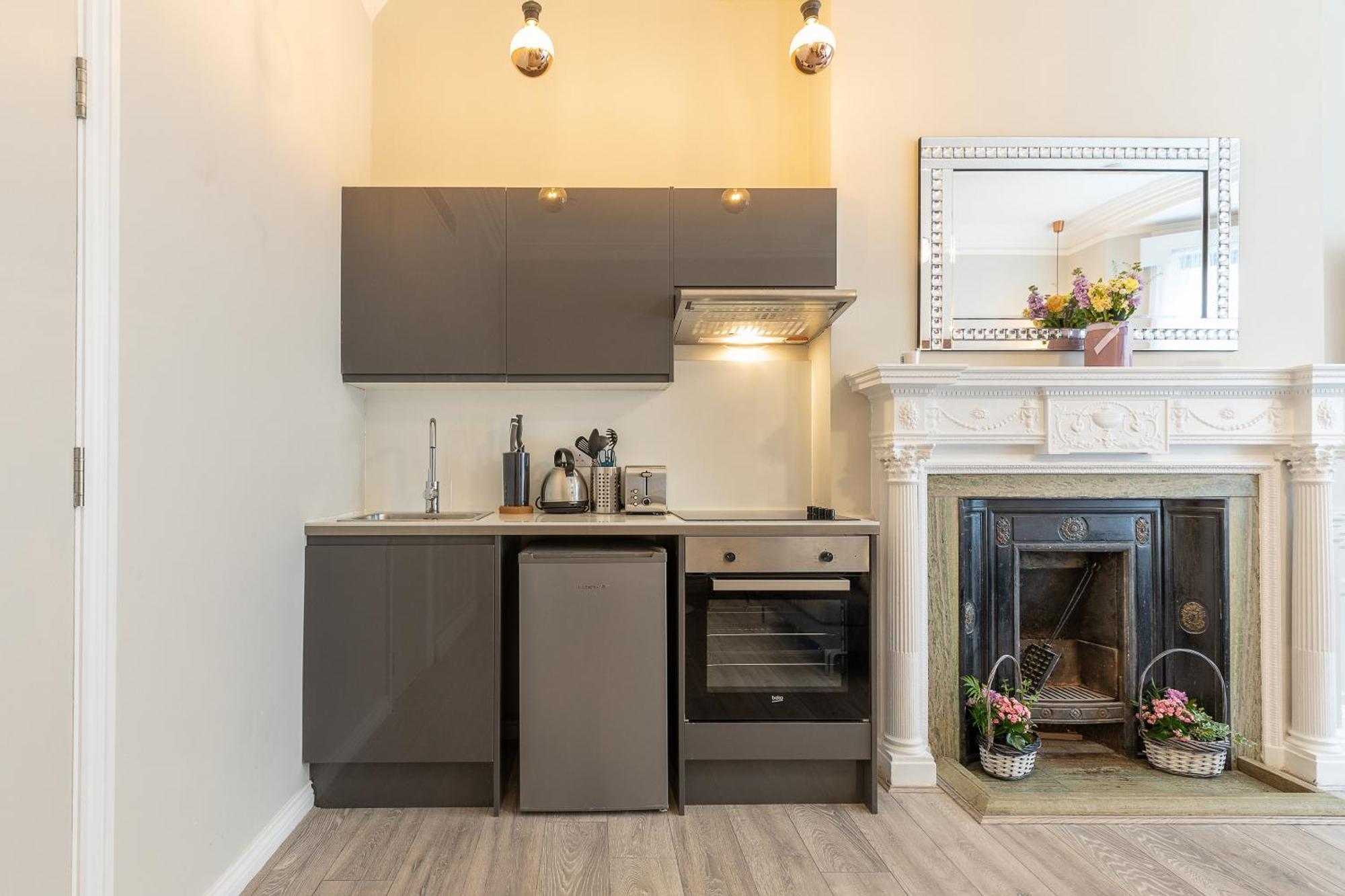 Air Conditioned Apt High St Kensington Λονδίνο Εξωτερικό φωτογραφία